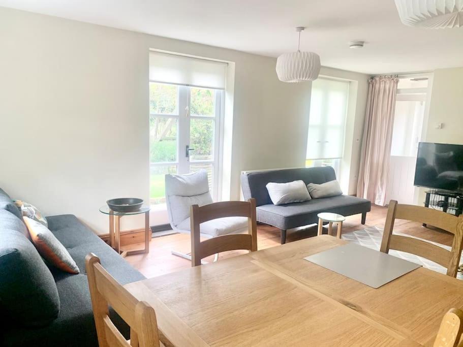 Delightful Ely House Bright And Warm With Cathedral View Apartamento Exterior foto