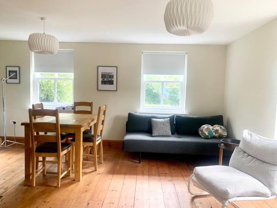 Delightful Ely House Bright And Warm With Cathedral View Apartamento Exterior foto